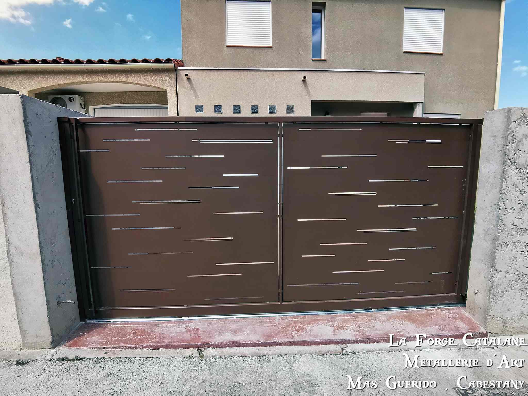 portail double vantaux avec motorisation forge catalane.jpg